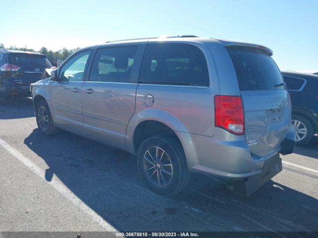 2C4RDGCGXHR858445 Dodge Grand Caravan Sxt