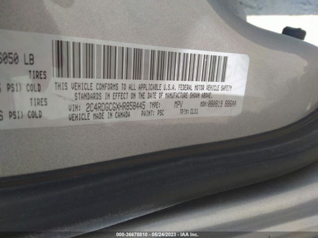 2C4RDGCGXHR858445 Dodge Grand Caravan Sxt