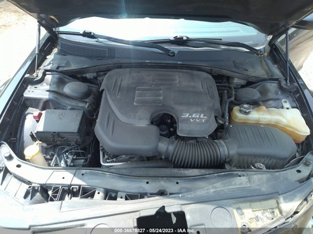 2C3CCAAG5EH160114 Chrysler 300