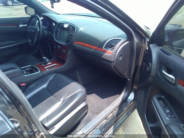 2C3CCAAG5EH160114 Chrysler 300