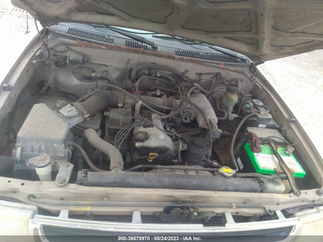1998 TOYOTA TACOMA VIN: 4TAVL52N3WZ174633