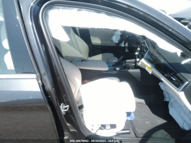 WBA13BJ01NWX45573 BMW 5 Series 530i Xdrive