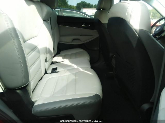 5XYPK4A55GG161507 KIA SORENTO SX