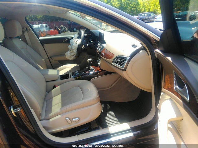 2017 Audi S6, VIN: WAUF2AFC4HN104269