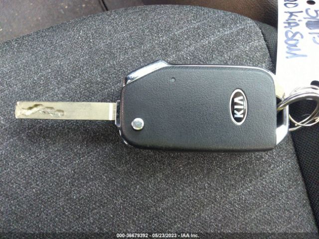 KNDJ23AU4L7016926 KIA SOUL S