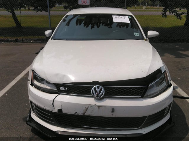 3VW5T7AJ3EM234017 Volkswagen Jetta Sedan Gli