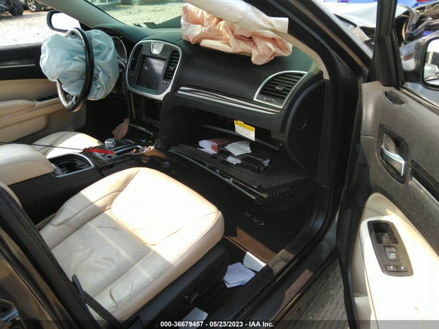 2C3CCAAGXHH661861 Chrysler 300 Limited