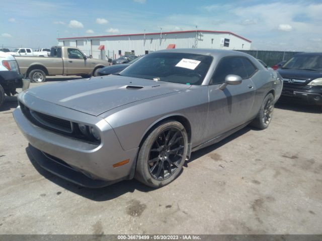 2C3CDYBT7EH261186 Dodge Challenger R/t