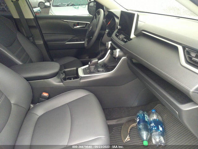 2023 TOYOTA RAV4 HYBRID XLE PREMIUM VIN: JTMB6RFV2PD086851