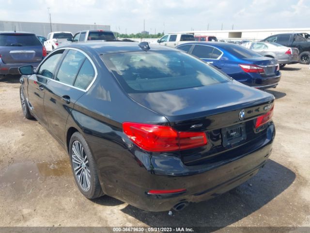 2019 BMW 530I WBAJA7C56KG909918 Photo 2