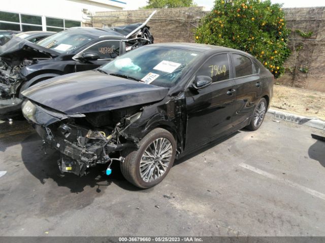3KPF54AD3NE502875 KIA Forte Gt-line