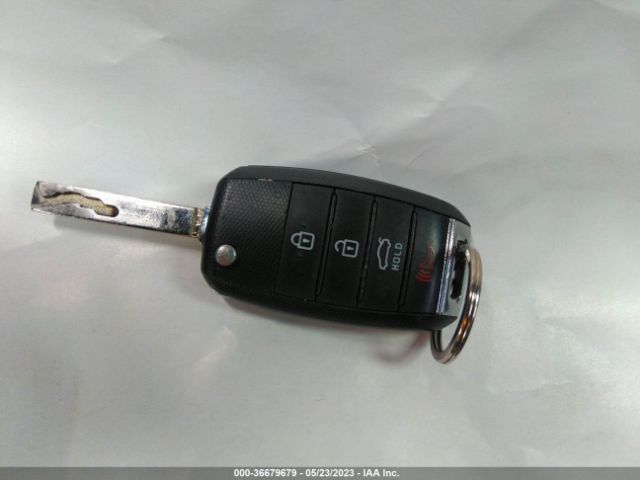 5XXGT4L37JG201462 KIA Optima Lx