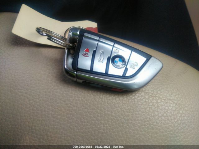 WBAJE7C34HG888093 BMW 5 Series 540i Xdrive