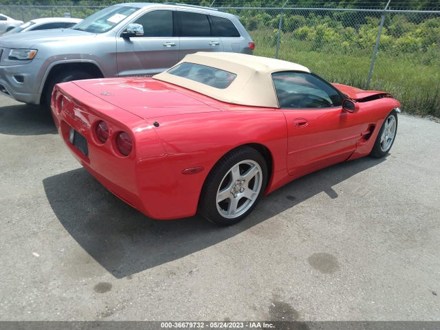 1998 CHEVROLET CORVETTE VIN: 1G1YY32G2W5113637