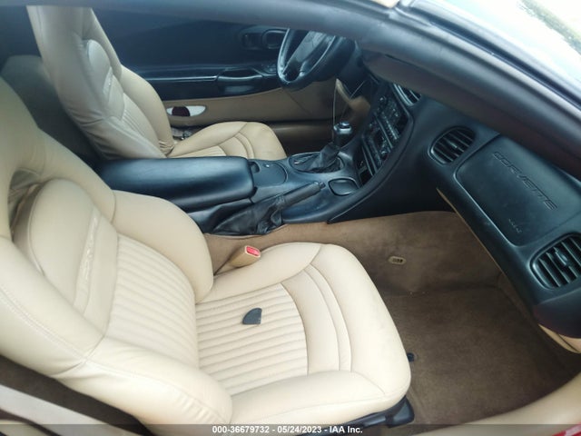 1998 CHEVROLET CORVETTE VIN: 1G1YY32G2W5113637