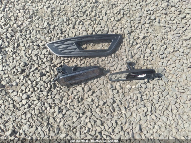 Ford FOCUS SE 2017 1FADP3F2XHL225663 Image 4