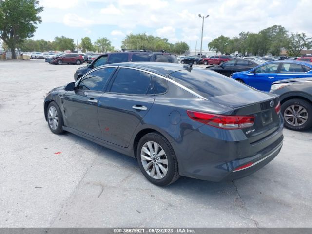 5XXGT4L33JG243000 KIA Optima S