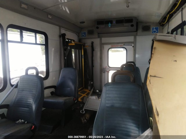 2017 FORD E-SERIES CUTAWAY 1FDEE3FS9HDC32078 Photo 6