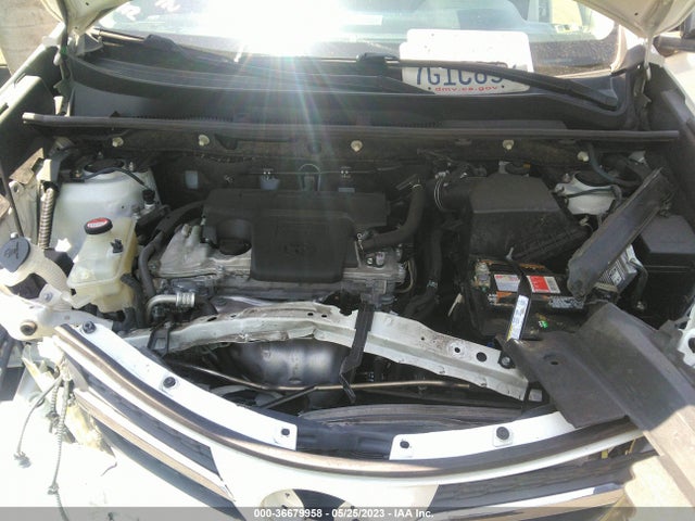 Toyota RAV4 LE 2015 JTMZFREV9FJ027022 Image 10