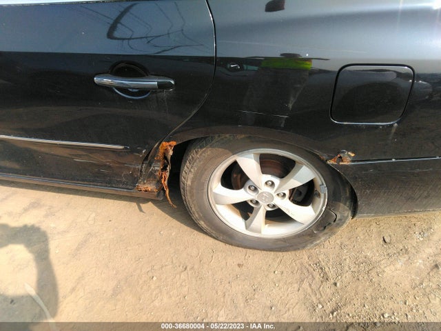 2007 HYUNDAI AZERA GLS VIN: KMHFC46D97A238724