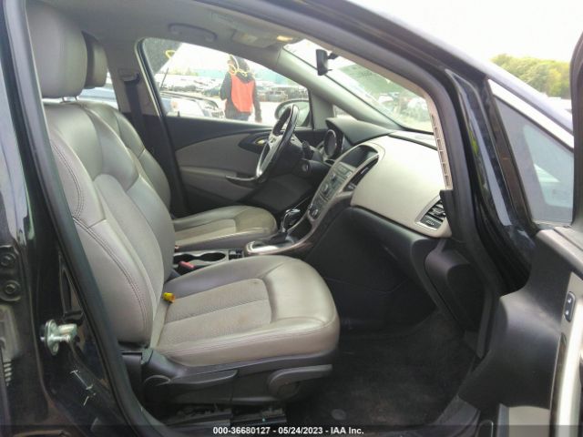 1G4PP5SK6F4203283 Buick Verano
