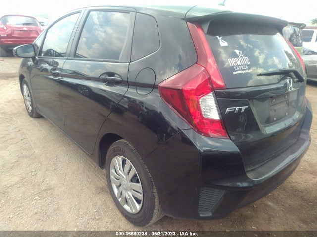 Honda FIT LX 2017 3HGGK5H55HM705344 Image 3