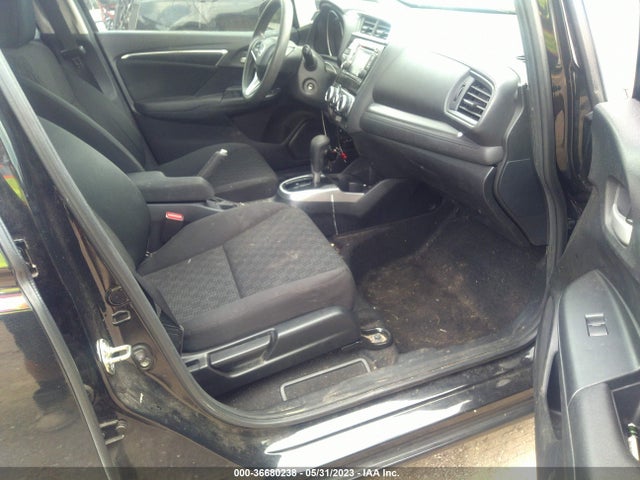 Honda FIT LX 2017 3HGGK5H55HM705344 Image 5