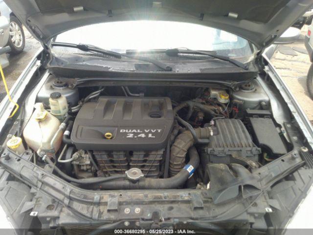 1C3BCBEB6EN158203 Chrysler 200 Touring