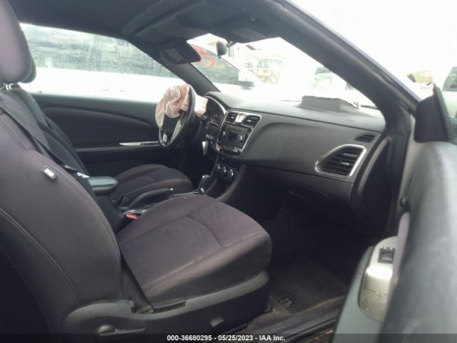 1C3BCBEB6EN158203 Chrysler 200 Touring