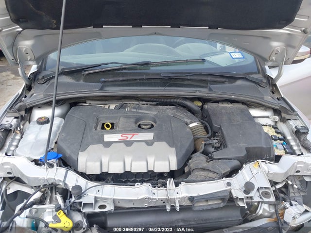 Ford FOCUS ST 2014 1FADP3L93EL442131 Image 10
