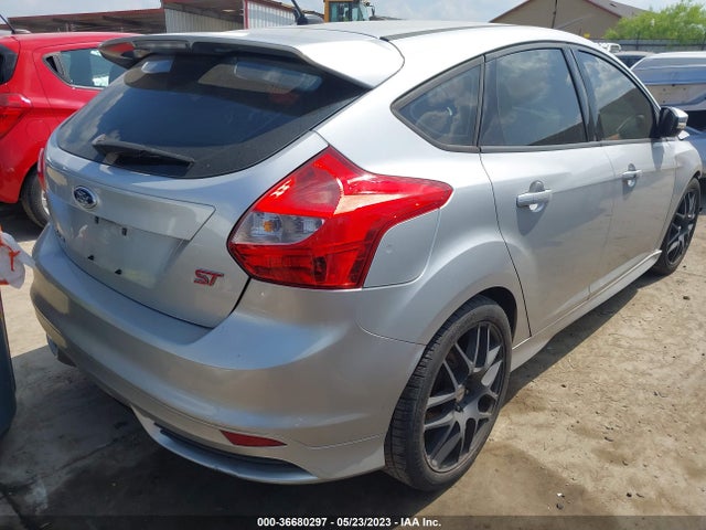 Ford FOCUS ST 2014 1FADP3L93EL442131 Image 4
