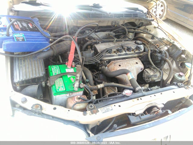 2001 HONDA ACCORD SDN LX VIN: JHMCG56451C028505
