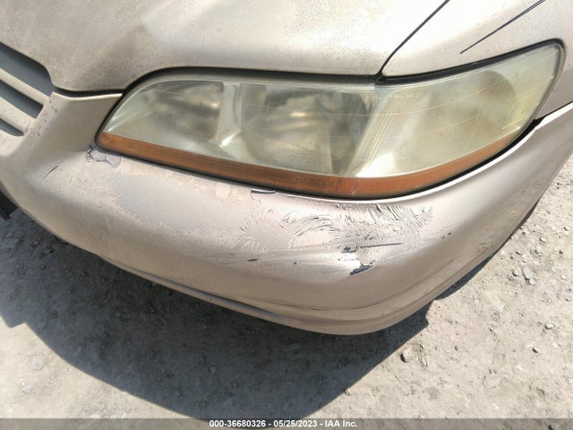 2001 HONDA ACCORD SDN LX VIN: JHMCG56451C028505