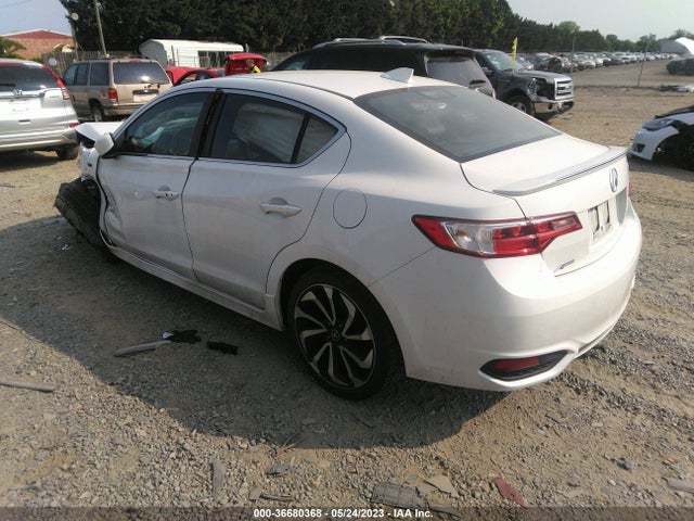 19UDE2F82JA005192 Acura Ilx W/premium
