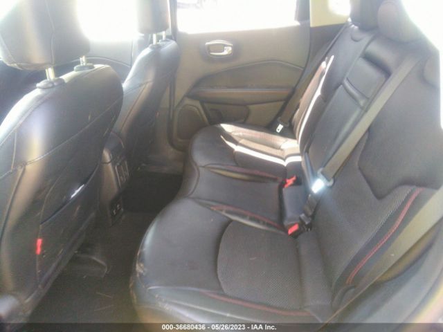 3C4NJDDBXKT795389 Jeep Compass Trailhawk