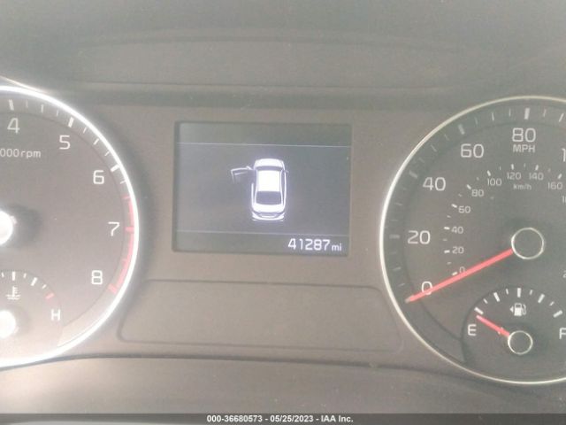 3KPF24AD7ME387186 KIA Forte Lxs