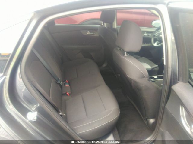 3KPF24AD7ME387186 KIA Forte Lxs