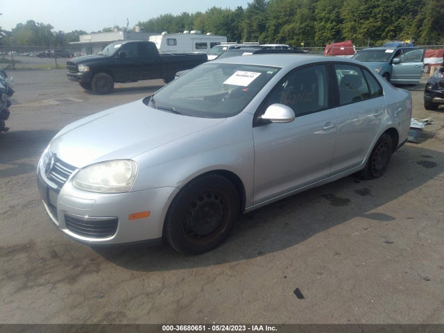 2008 VOLKSWAGEN JETTA SEDAN S VIN: 3VWJM71K18M186929