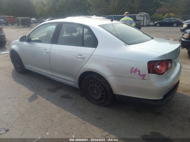 2008 VOLKSWAGEN JETTA SEDAN S VIN: 3VWJM71K18M186929