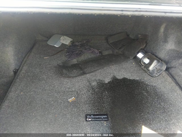 1VWBS7A37EC073681 Volkswagen Passat Se W/sunroof