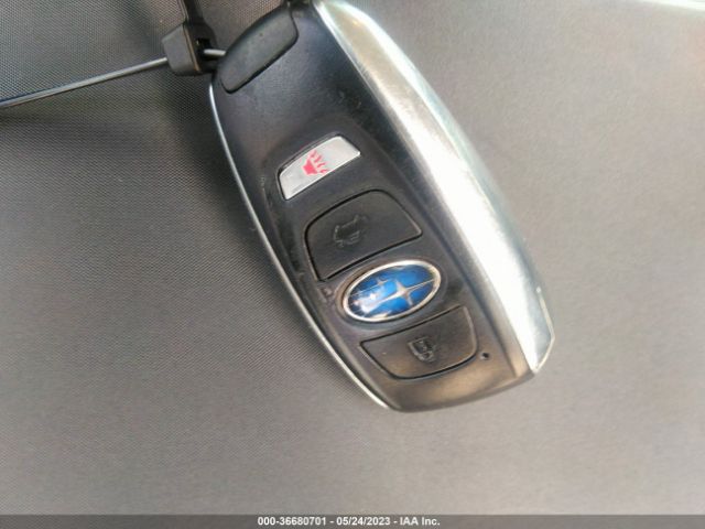 4S4BSANC3H3262144 Subaru Outback Limited