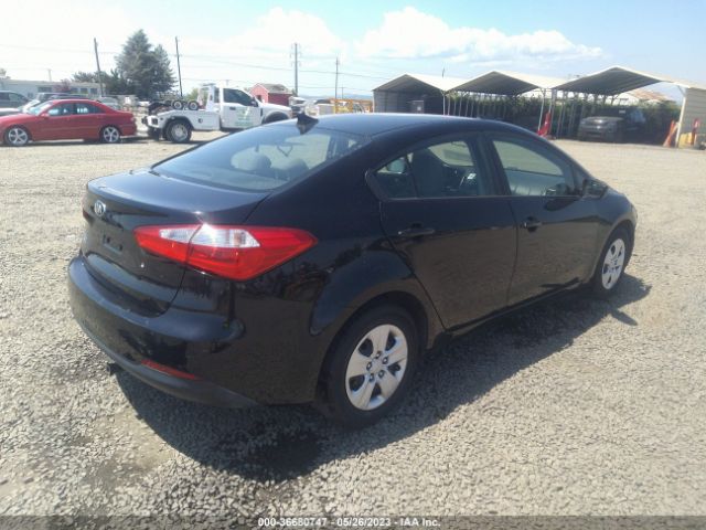 KNAFK4A60E5146002 KIA FORTE LX