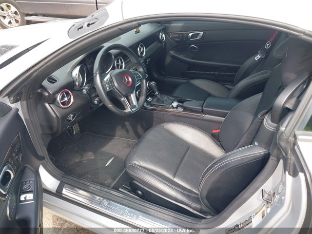 2015 Mercedes-Benz SLK-Class, VIN: WDDPK4HA8FF105331