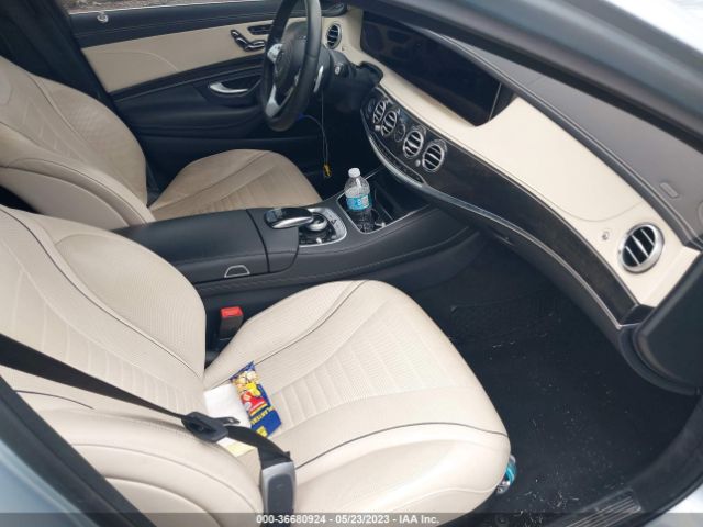 W1KUG8DB2LA552708 Mercedes-Benz S-class S 560