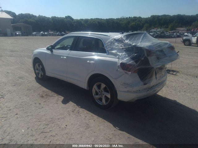 WA1AECF32L1038606 Audi Q3 PREMIUM