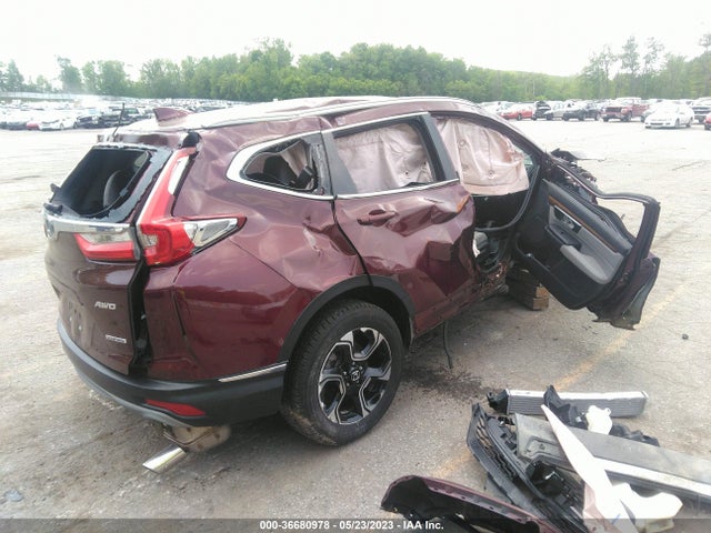 2018 HONDA CR-V TOURING VIN: 7FARW2H98JE026888
