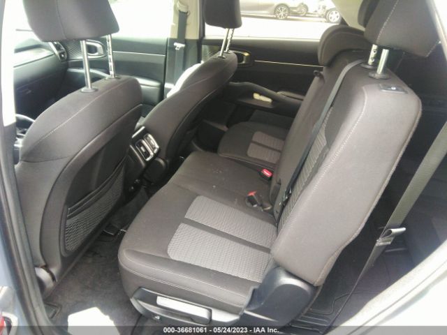 5XYRG4LC2NG120688 KIA SORENTO LX