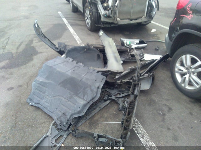 WVGAV7AX0HK016317 Volkswagen TIGUAN S
