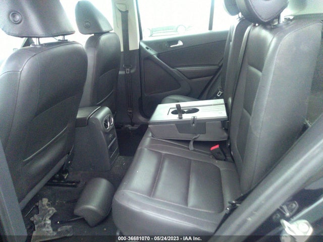 WVGAV7AX0HK016317 Volkswagen TIGUAN S