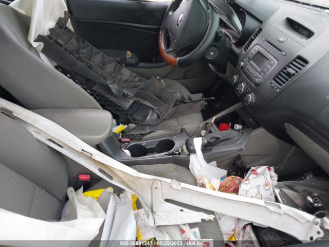 KNAFK4A66G5554426 KIA FORTE LX